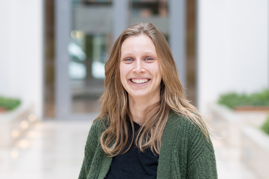 Portraitfoto Johanna Hofer